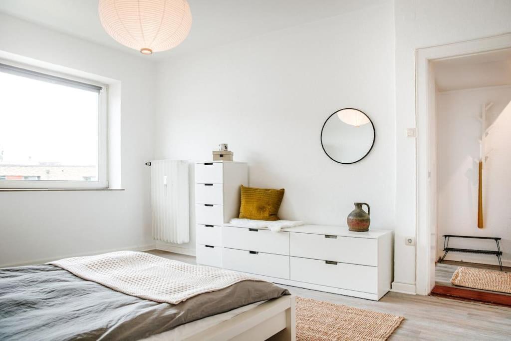 City-Appartement, Holtenauer Strasse Mit 24H Check-In Kiel Buitenkant foto